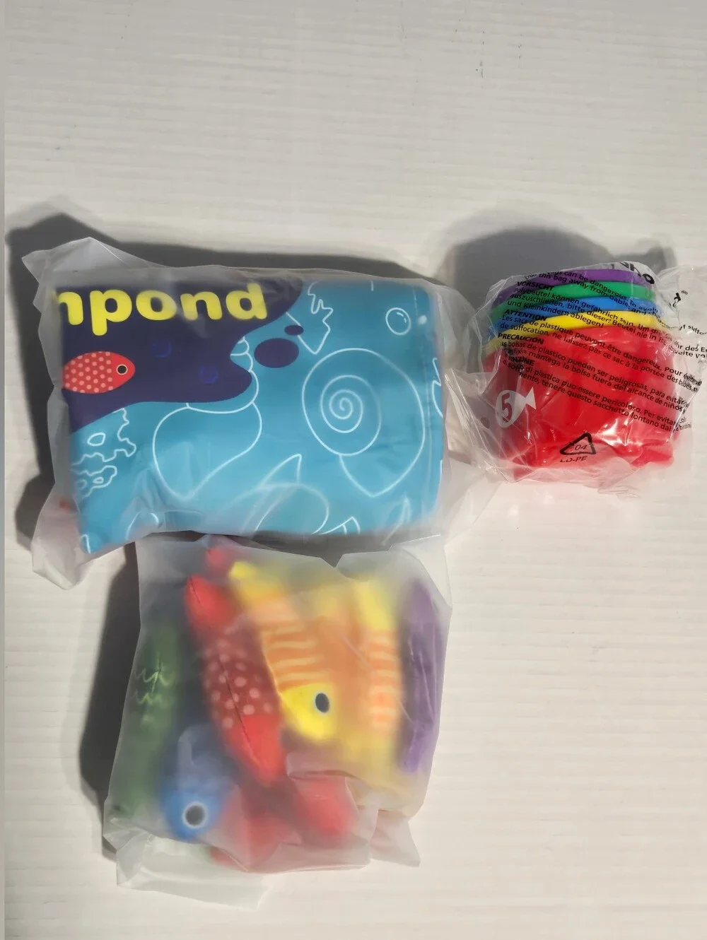 Hahaland Little Fishing Set Magnetic Fishing Toy Game 6M+ New